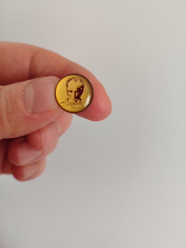 Gold renk Atatürk rozeti - Görsel 5