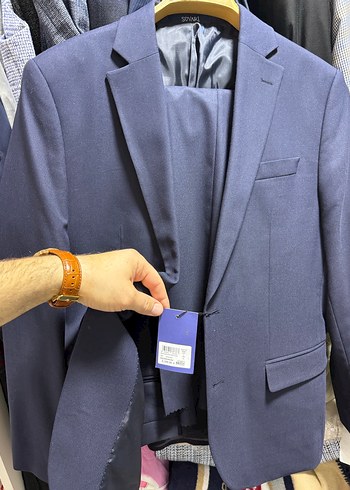 Mavi Düğmeli Erkek Takım Elbise - Görsel 2