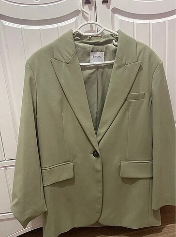 BERSHKA BLAZER