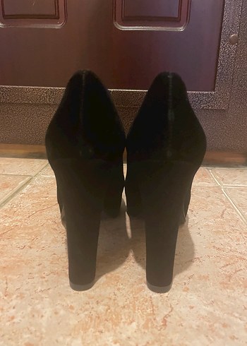 Siyah Süet Platform Topuklu Kadın Ayakkabı - Görsel 4