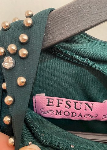 Uzun Piliseli Kemerli Kadın Elbise abiye - Görsel 4