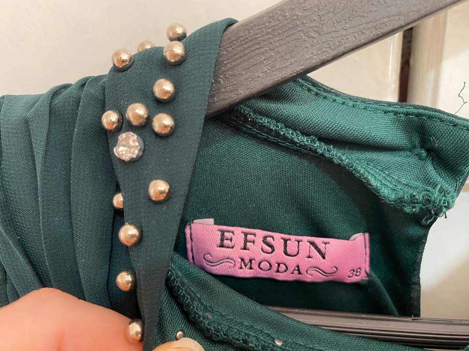 Uzun Piliseli Kemerli Kadın Elbise abiye - Görsel 4