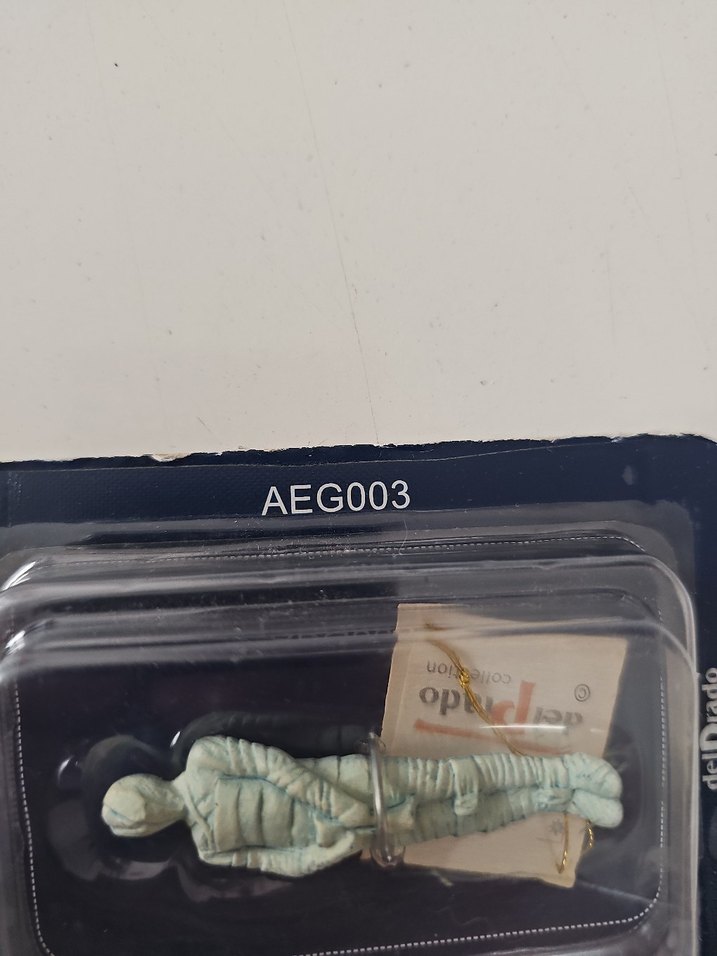 Del Prado Altın Renkli Figürin - Görsel 3