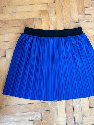 Pileli mavi mini etek - Görsel 2