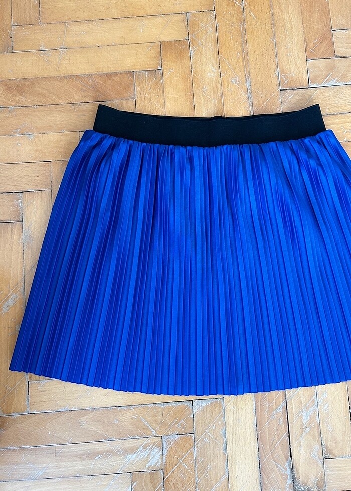 Pileli mavi mini etek - Görsel 2