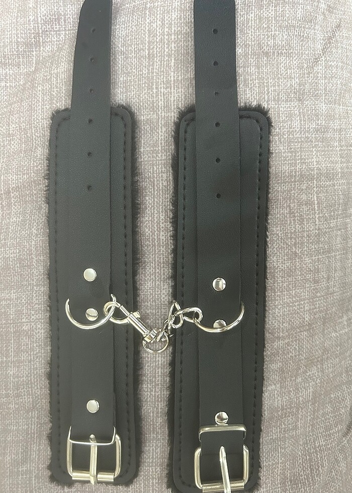 El bilekleri için üretilmiş özel fantezi bileklik - Görsel 2