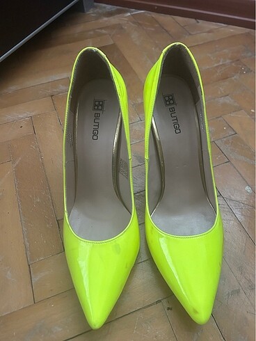 40 Beden sarı Renk Stiletto