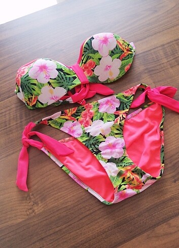 Bikini 
