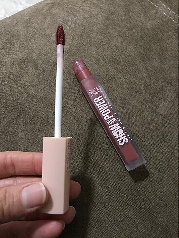  Beden kırmızı Renk Pastel likit mat ruj 604