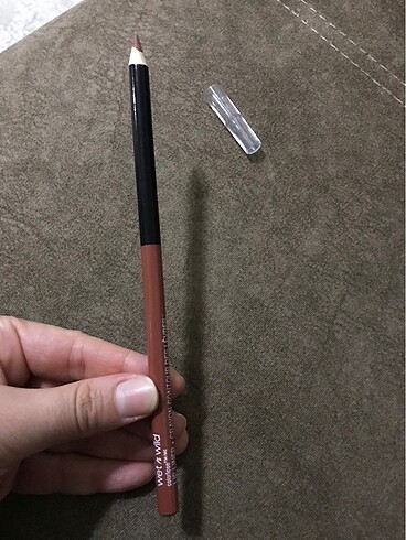 Beden Renk Wet n wild dudak kalemi willow