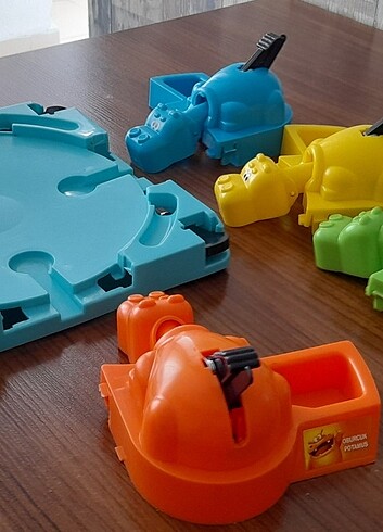 Hasbro TonTon Hippolar