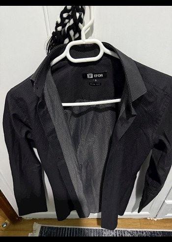 Erkek Siyah ve Gri Kuşaklı Uzun Kollu Gömlek - Görsel 2