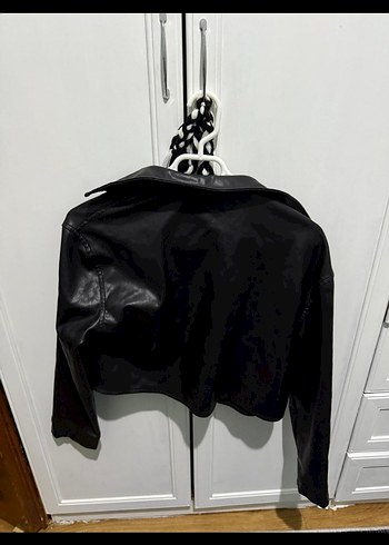 Siyah Deri Düğmeli Kadın Ceket - Görsel 3