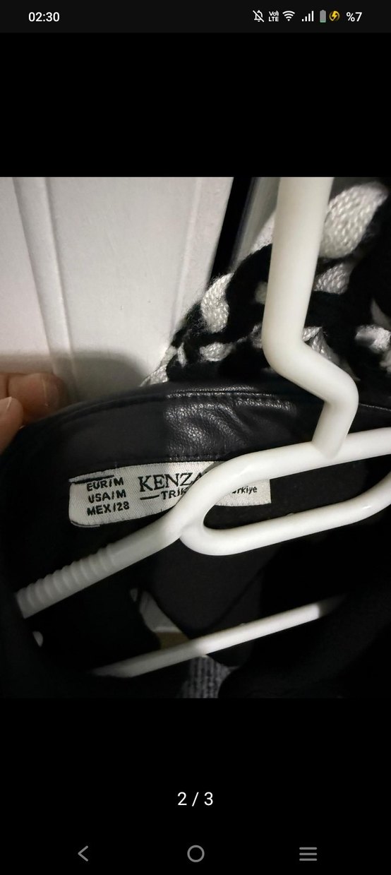 Siyah Deri Düğmeli Kadın Ceket - Görsel 2