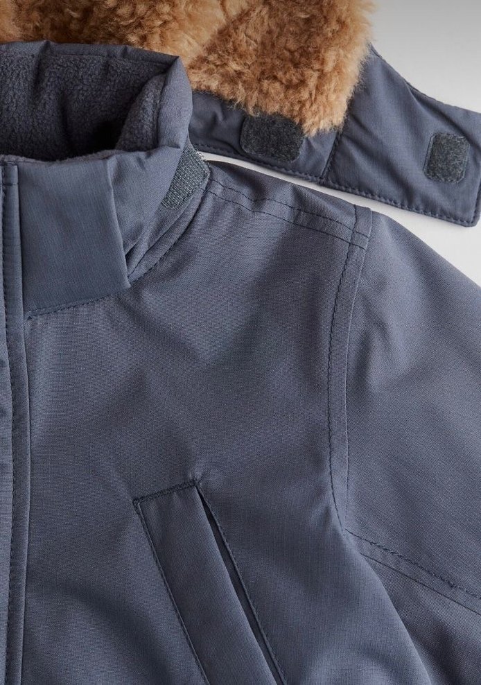 H&M su tutmaz çocuk mont 8-10 yaş - Görsel 2