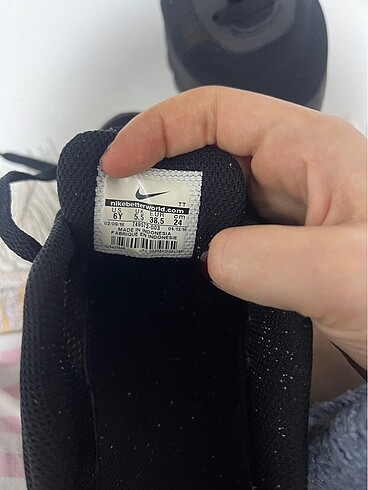 38,5 Beden nike spor ayakkabi