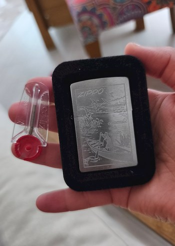Gravürlü Gri Zippo Çakmak - Görsel 2