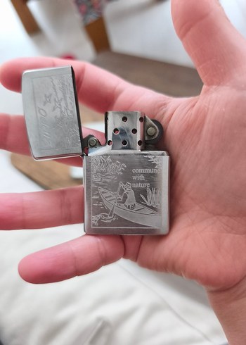 Gravürlü Gri Zippo Çakmak - Görsel 6