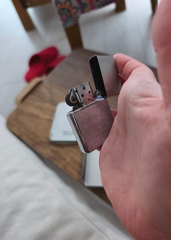 Gravürlü Gri Zippo Çakmak - Görsel 7