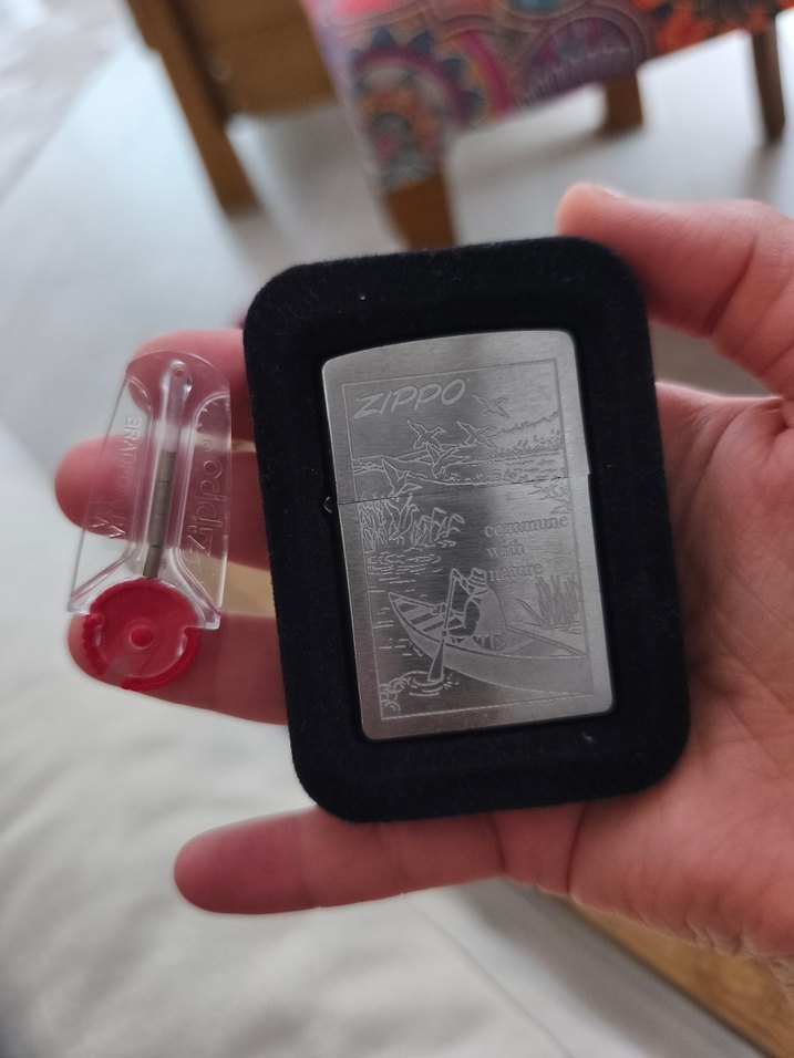 Gravürlü Gri Zippo Çakmak - Görsel 2