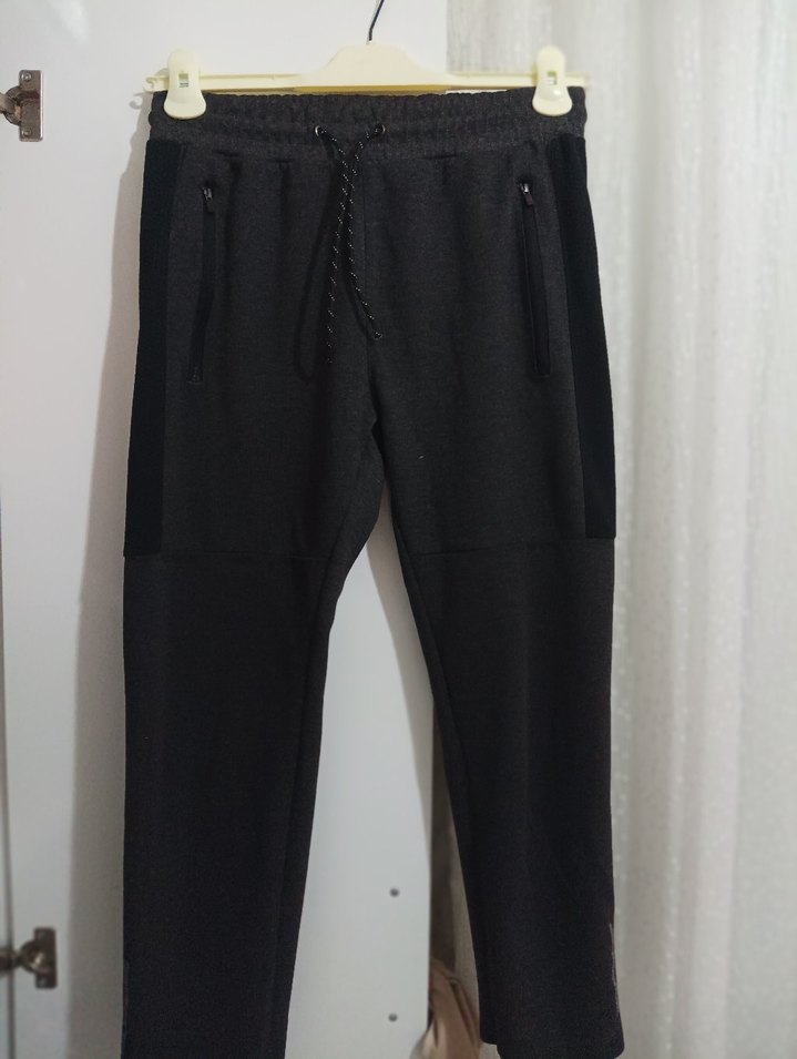 Siyah Fermuarlı Erkek Eşofman Altı - Görsel 2