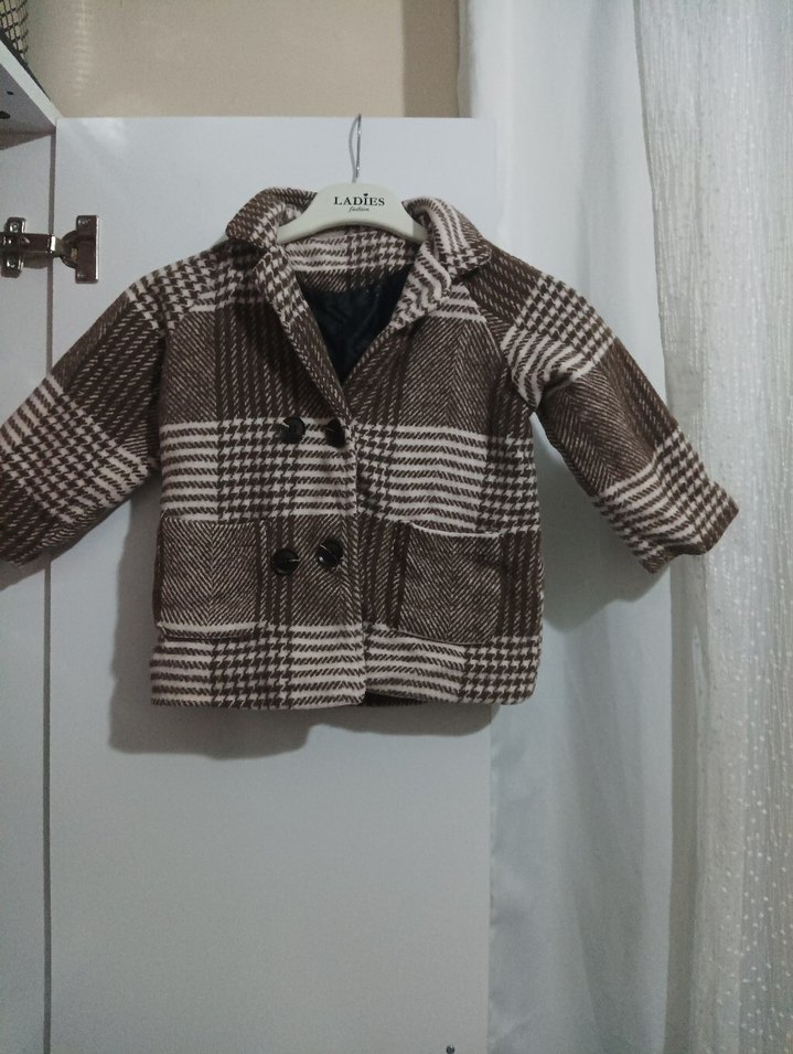 Düğmeli Kahverengi Erkek Çocuk Kaşe Kaban - Görsel 2