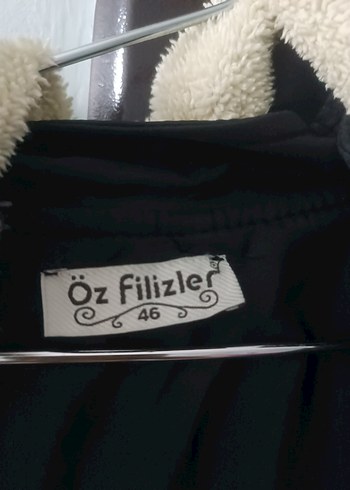 Siyah Uzun Kadın Ceket Kürklü Kapüşonlu - Görsel 4