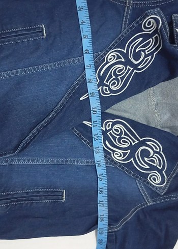 Nakışlı Uzun Kadın Kot Ceket - Görsel 4