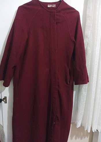 Bordo Uzun Düğmeli Kadın Kaban - Görsel 3