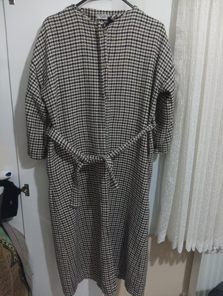 Gri Ekose Desenli Uzun Kadın Kaban - Görsel 4