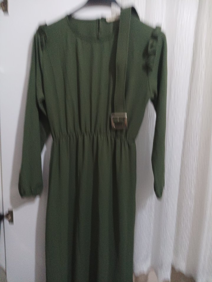 Kemerli Uzun Kol Yeşil Elbise - Görsel 3