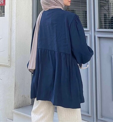 m Beden Ön bağlamalı gömlek