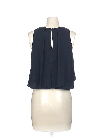 32 Beden Asos Bluz %70 İndirimli.