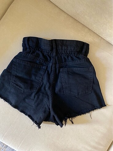 xs Beden bershka kot şort