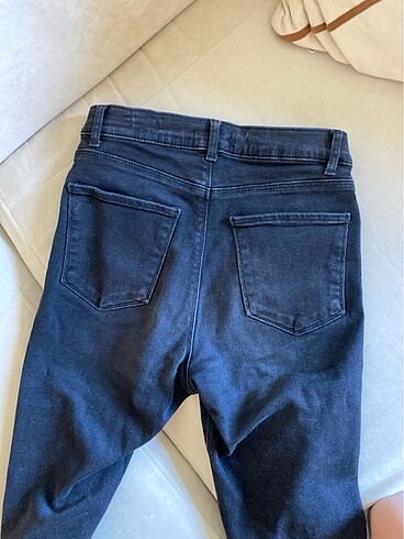 28 Beden siyah Renk lcw kot pantolon