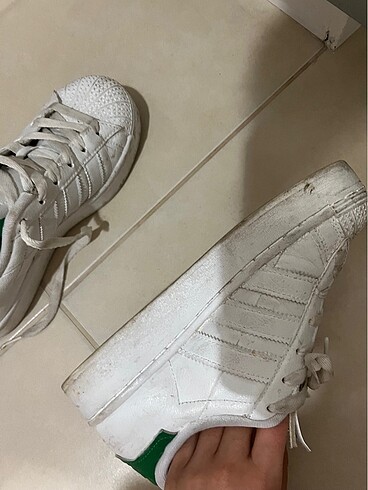 36 Beden beyaz Renk Adidas bold ayakkabı