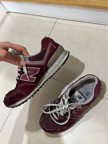 36 Beden bordo Renk Newbalance ayakkabı