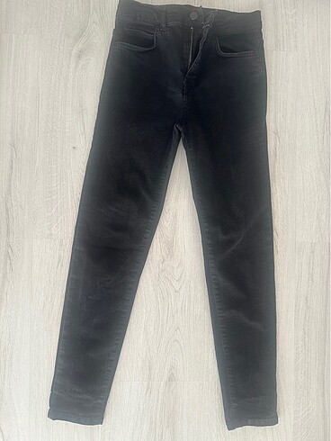 11-12 Yaş Beden LCW JEAN PANTOLON