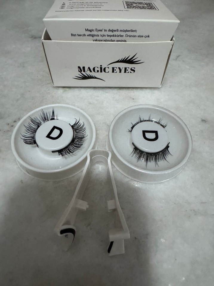 2 adet Magic Eyes  Takma Kirpik Seti 700 tl aldım hiç kullnmadım - Görsel 2