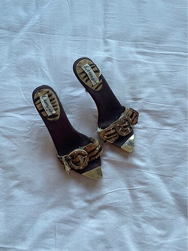 vintage leopar kemer detaylı topuklu ayakkabı