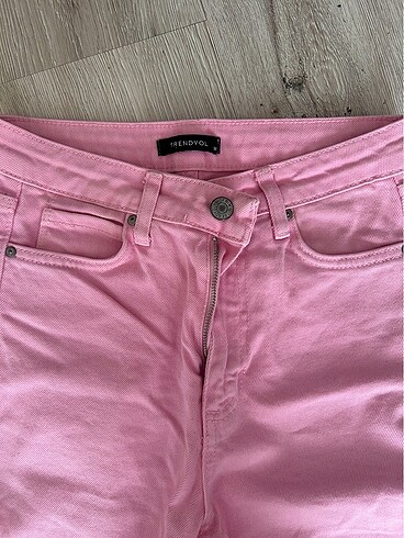 Trendyol & Milla pembe jean