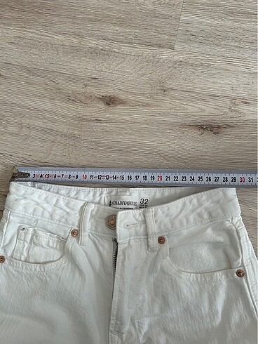 d98 stradivarius jean