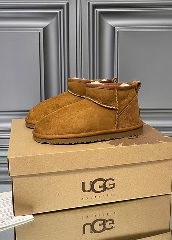 UGG W CLASSİC ULTRA MİNİ BOT TABA