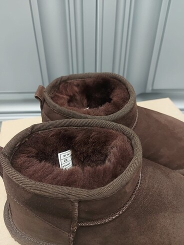 36 Beden UGG W CLASSİC ULTRA MİNİ PLATFORM BOT ACI KAHVE BURN CEDAR