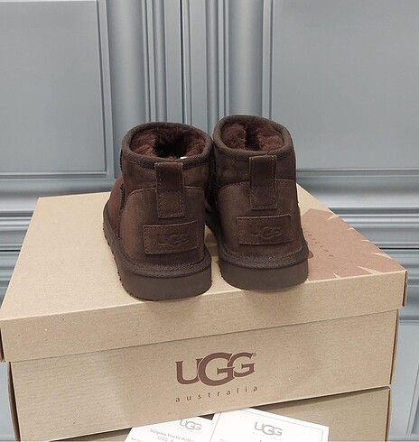 Ugg UGG W CLASSİC ULTRA MİNİ BOT ACI KAHVE