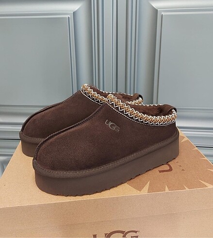 UGG TAZZ TERLİK BURNT CEDAR