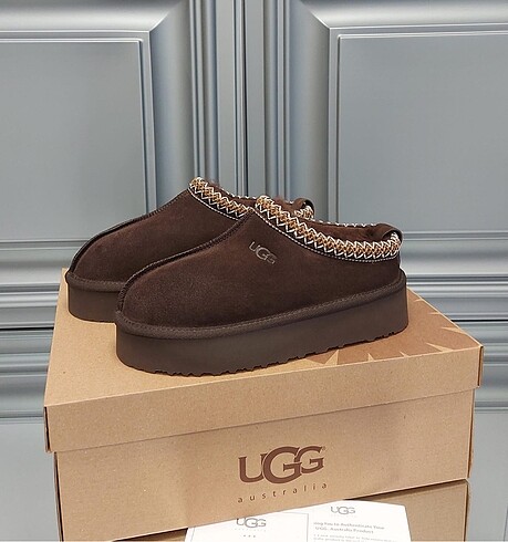 39 Beden kahverengi Renk UGG TAZZ TERLİK BURNT CEDAR