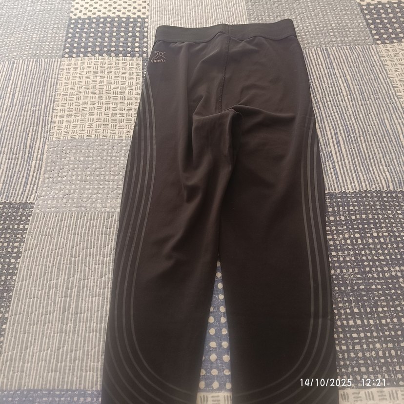 Siyah Elastik Kadın Spor Tayt - Görsel 3