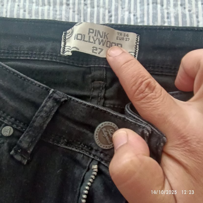 Kadın Siyah Regular Fit Denim Pantolon - Görsel 4