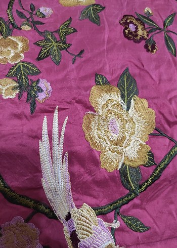 Pembe Nakışlı Renkli Yatak Örtüsü - Görsel 6